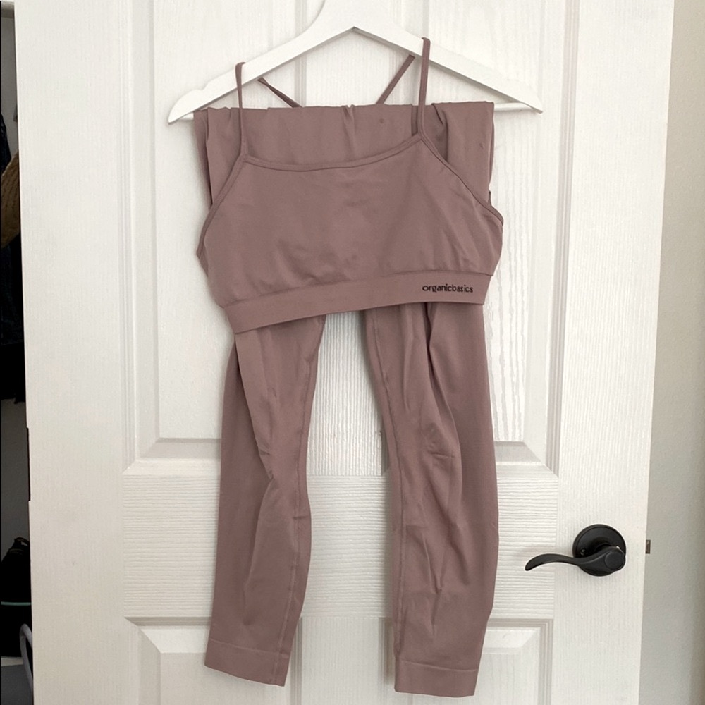 Organic Basics Dusty Rose Activewear Set